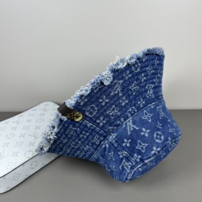 Louis Vuitton bucket hat - Image 6