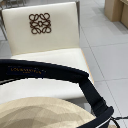 Louis Vuitton sun hat for women sun protection beach basin hat travel mountaineering headband style empty top hat - Image 5