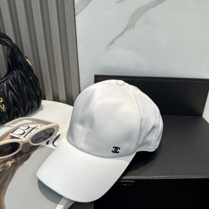 Chanel Classic Casual Baseball Cap - Image 7