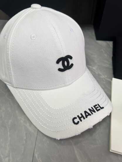 Chanel Classic Casual Baseball Cap - Image 6