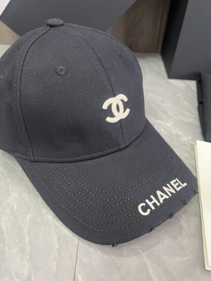 Chanel Classic Casual Baseball Cap - Image 6