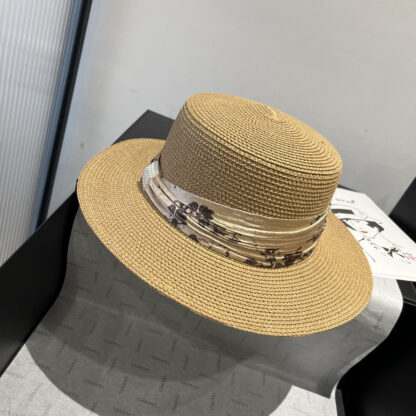 Chanel flat straw hat - Image 6