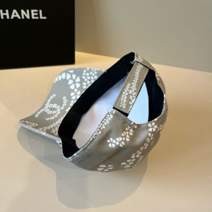 Chanel Classic Casual Baseball Cap - Image 6