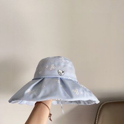 Chanel floral simple bucket hat - Image 6