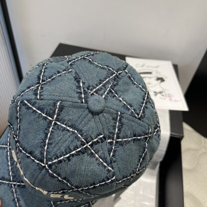 Chanel Classic Casual Baseball Cap - Image 6