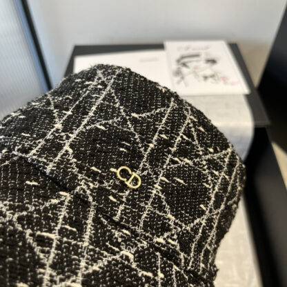 Dior new bucket hat - Image 5