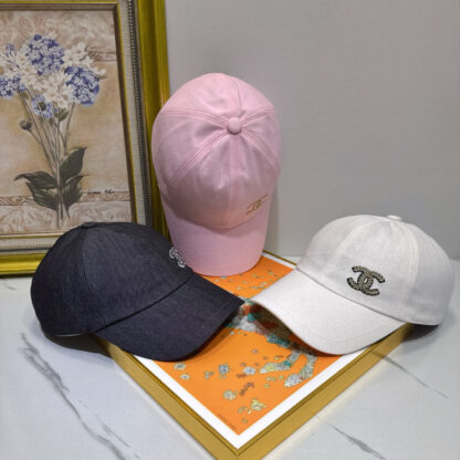 Chanel sequin baseball cap - Image 6