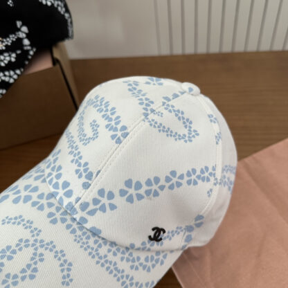 Chanel Classic Casual Baseball Cap - Image 6