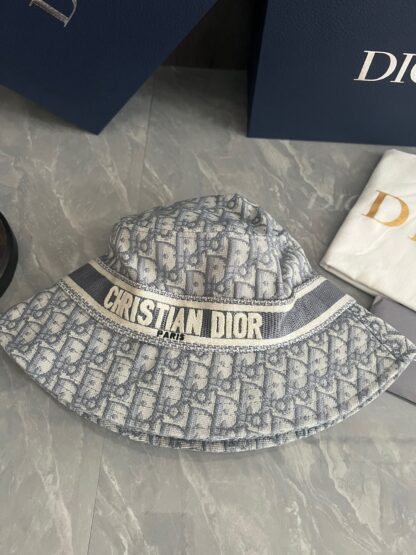 Dior casual fashion bucket hat - Image 7