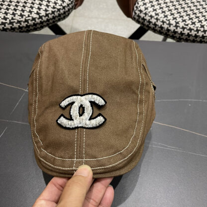 Chanel Japanese retro couple casual British beret - Image 6
