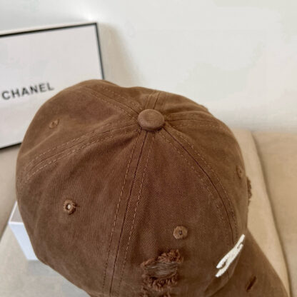 Chanel Classic Casual Baseball Cap - Image 6