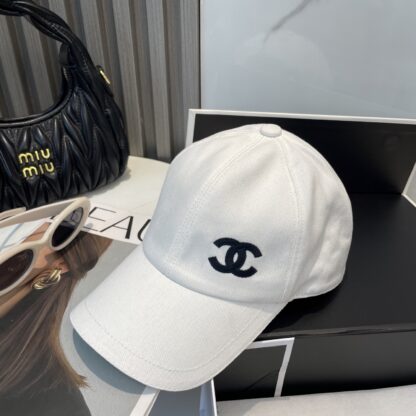 Chanel Classic Casual Baseball Cap - Image 6
