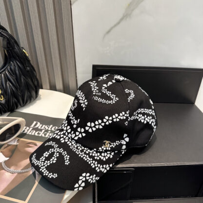 Chanel Classic Casual Baseball Cap - Image 6