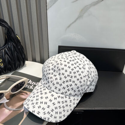 Chanel Classic Casual Baseball Cap - Image 6