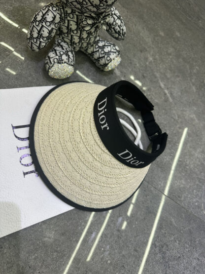 Dior fashion hollow hat - Image 3