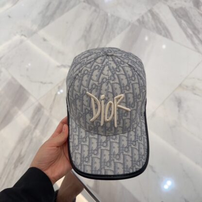 Dior casual fashion embroidered baseball cap - Image 7