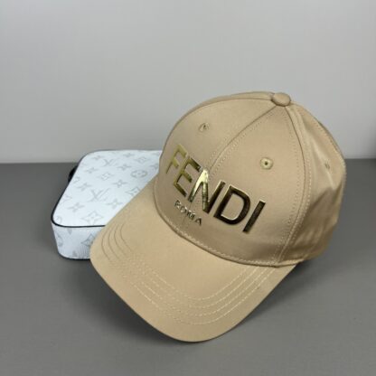 Fendi classic versatile baseball cap - Image 7