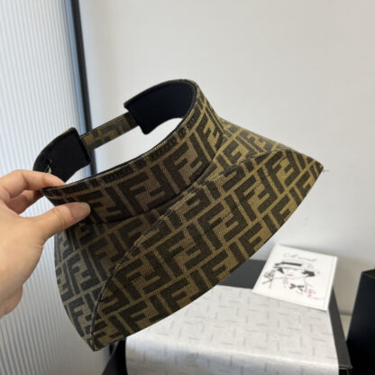 Fendi hollow peaked cap sun hat - Image 7