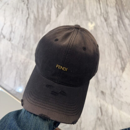 Fendi stylish simple baseball cap - Image 7