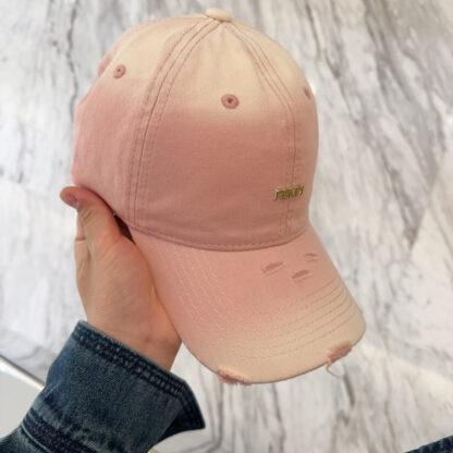 Fendi stylish simple baseball cap - Image 7