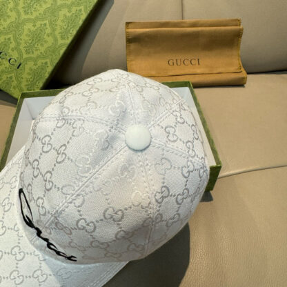 Gucci embroidered baseball cap - Image 6
