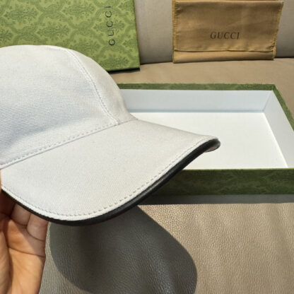 Gucci embroidered baseball cap - Image 6