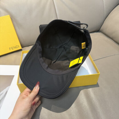 Fendi Little Monster Print Fashion Breathable All-match Baseball Cap - Image 7