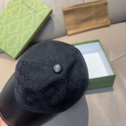 Gucci canvas and leather baseball cap - Image 6