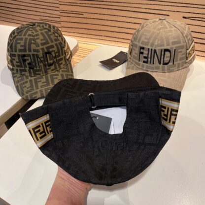 Fendi casual versatile baseball cap - Image 7
