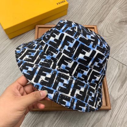 Fendi breathable and comfortable bucket hat - Image 7