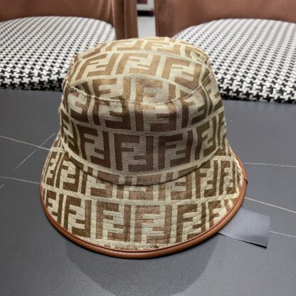 Fendi casual all-match bucket hat - Image 7