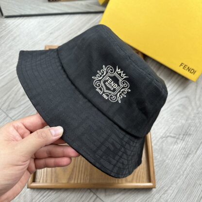 Fendi printed double embroidered bucket hat - Image 7
