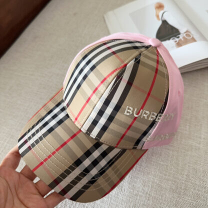 Burberry Simple Fashion Baseball Cap - Image 7