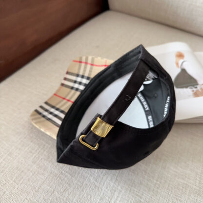 Burberry simple fashion casual baseball cap - Image 7