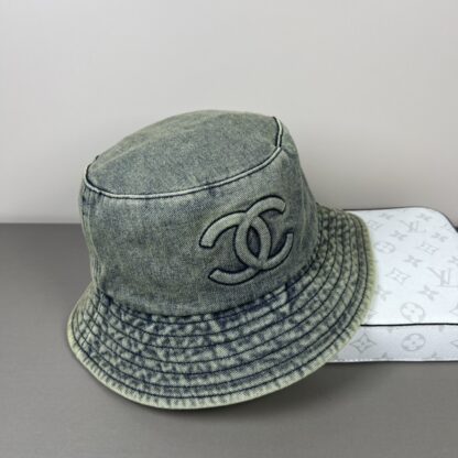 Chanel Simple Casual Bucket Hat - Image 6