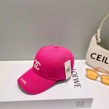 Chanel Classic Casual Baseball Cap - Image 6