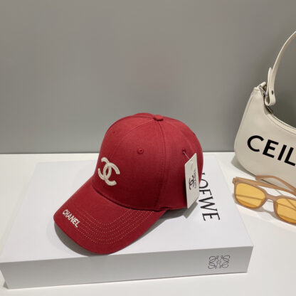 Chanel Classic Casual Baseball Cap - Image 6