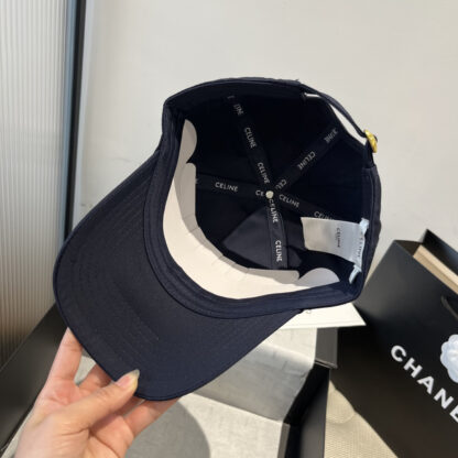 Chanel Classic Casual Baseball Cap - Image 6