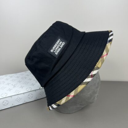 Burberry Classic Bucket Hat with Embroidery - Image 7