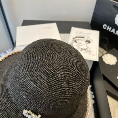 Chanel hand-crocheted raffia hat - Image 6