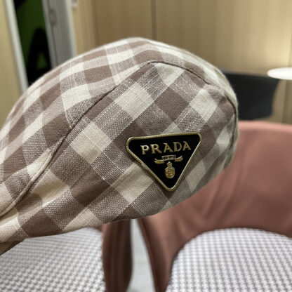 Prada retro face-enhancing small beret - Image 6