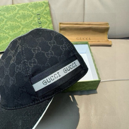 Gucci baseball cap for men and women - Image 6