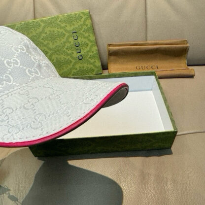 Gucci baseball cap for men and women - Image 6