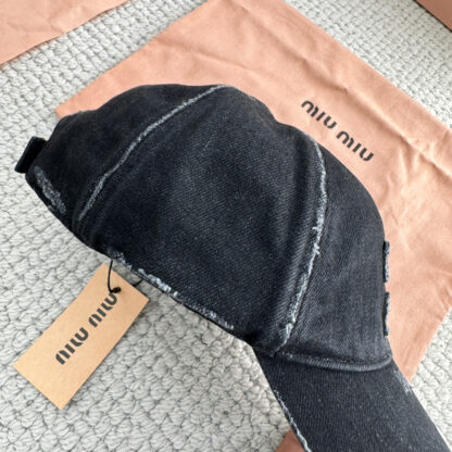 Miu Miu embroidered lettering baseball cap - Image 7