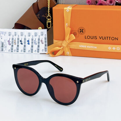 LOUIS VUITTON Fashion Sunglasses - Image 7