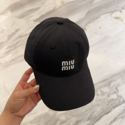 Miu Miu simple embroidered baseball cap - Image 7