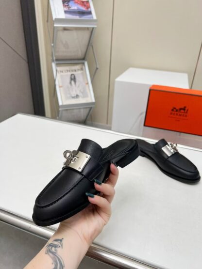 Hermès classic black half-slippers - Image 6