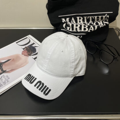 Miu Miu simple fashion baseball cap - Image 7
