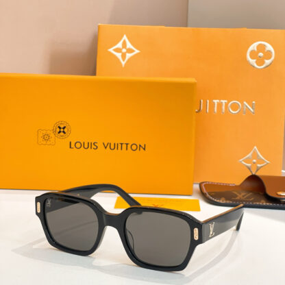 LOUIS VUITTON Fashion Sunglasses - Image 7