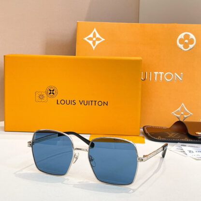 LOUIS VUITTON Fashion Sunglasses - Image 7
